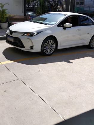 TOYOTA COROLLA 2.0 VVT-IE FLEX XEI DIRECT SHIFT TOYOTA COROLLA 2.0 VVT-IE FLEX XEI DIRECT SHIFT